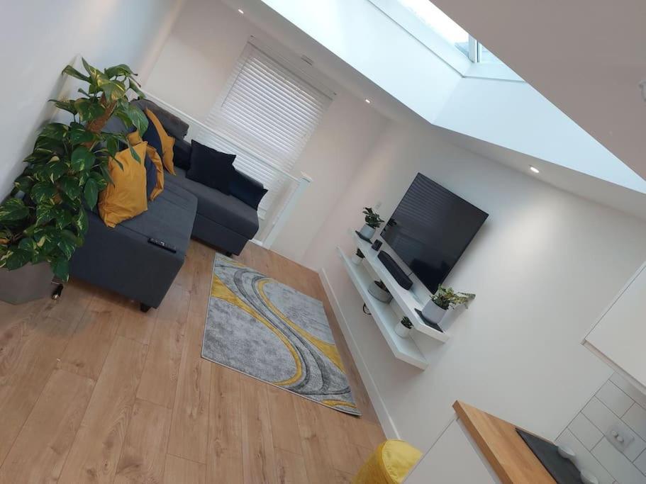 סאות'המפטון 1 Bedroom Modern Duplex מראה חיצוני תמונה